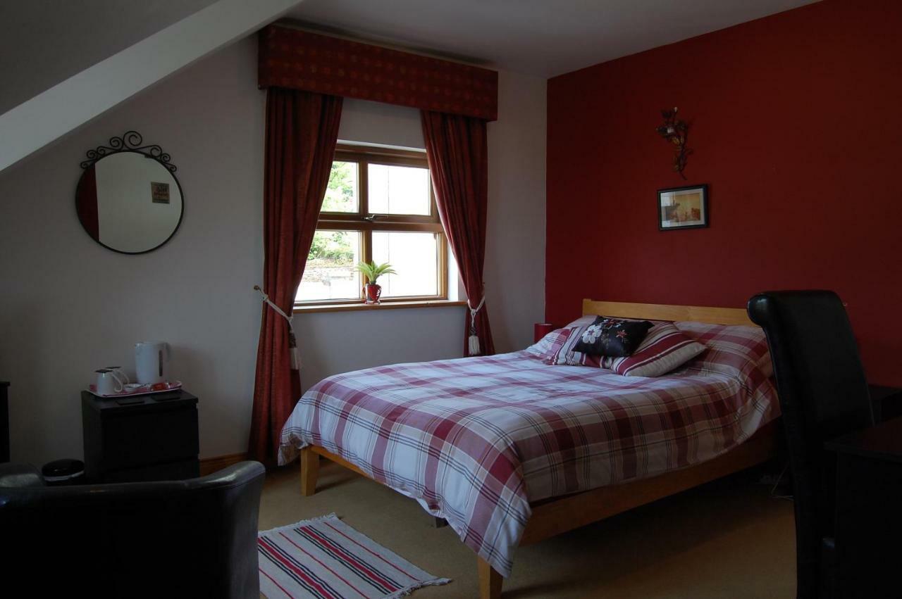 Tinnycross House B&B Ballymore Eustace Bagian luar foto
